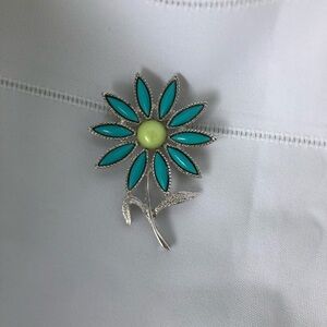 Vtg Sarah Coventry Daisy Time Flower Brooch
